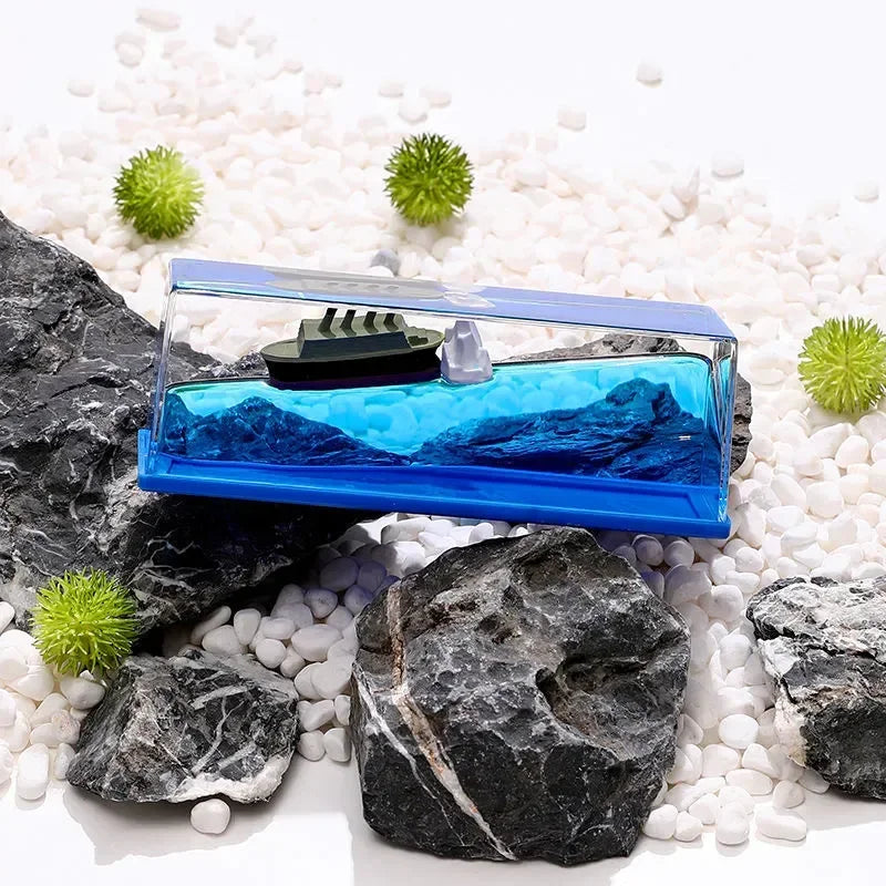 Going Merry Floating Ship Figure Fluid Liquid Thousand Sunny Barcos Decor Floating Boat Drift Barcos Living Room Decoration Gift